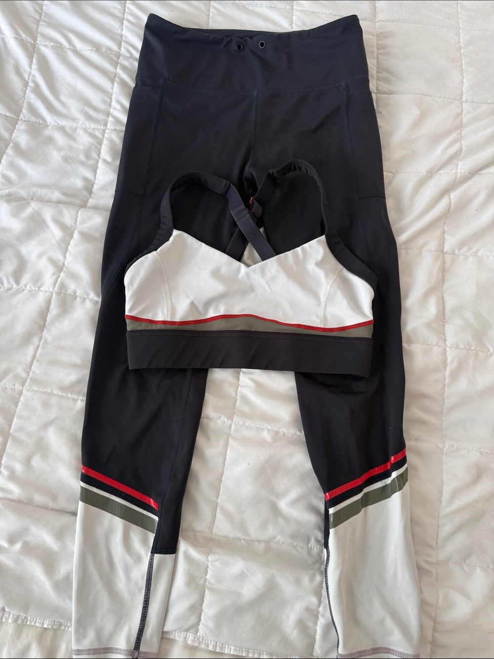 Lilybod Black, White & Red Colorblock Sports Bra and Leggings Set